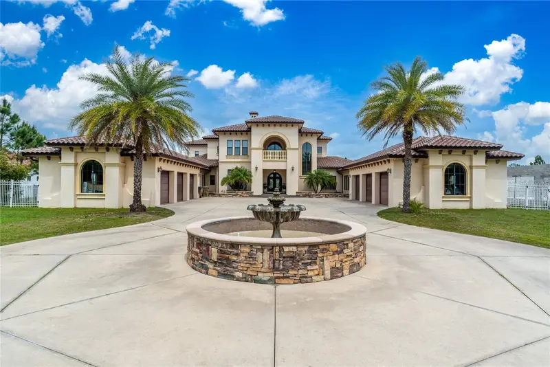 5251 Carson St, FL