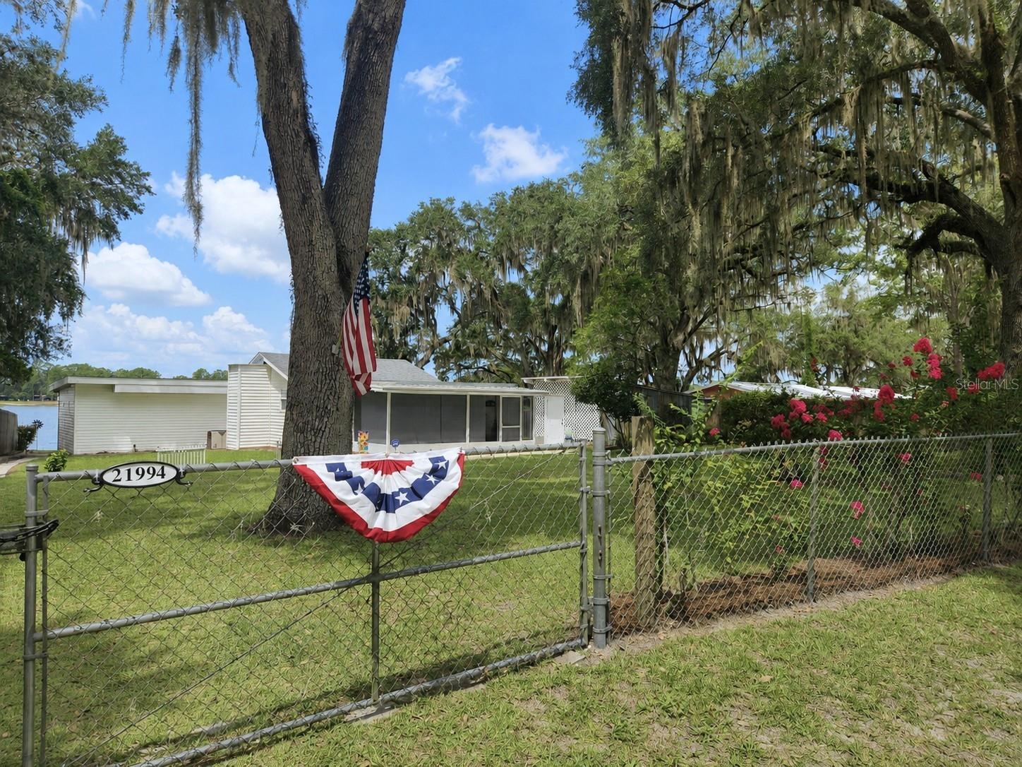 21994 Ne 106th Ave, FL