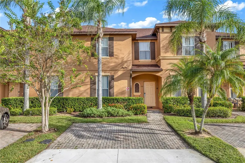 712 Calabria Ave, FL
