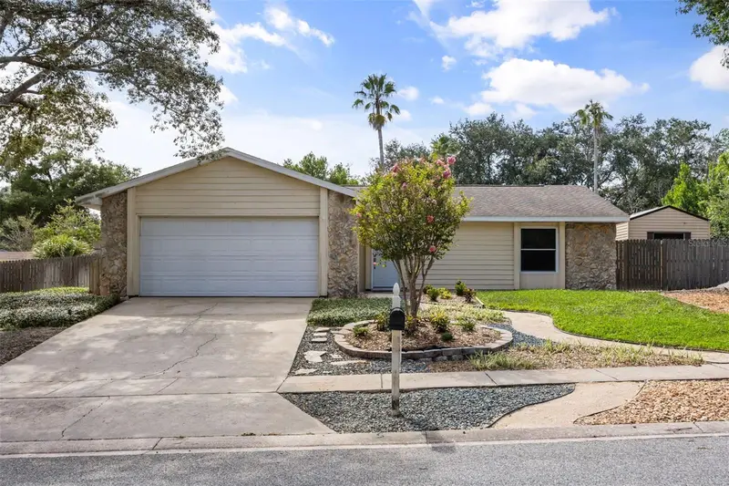 2808 Tamarack Trl, FL