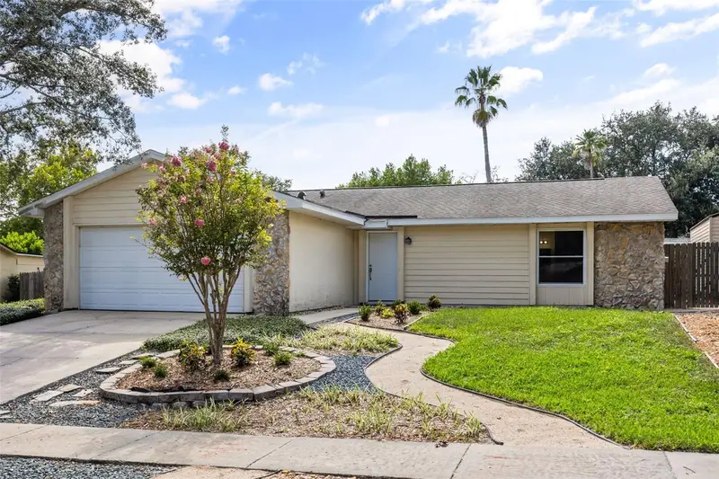 2808 Tamarack Trl, FL