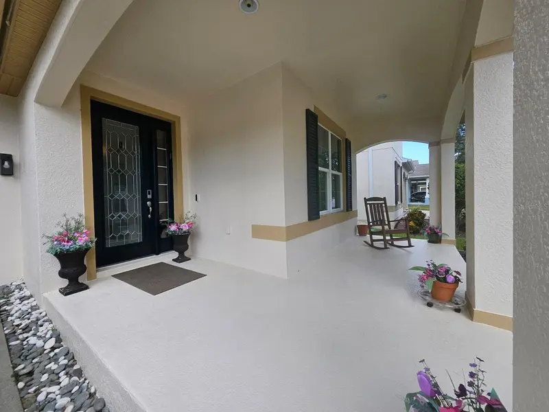 5620 Mangrove Cove Ave, FL