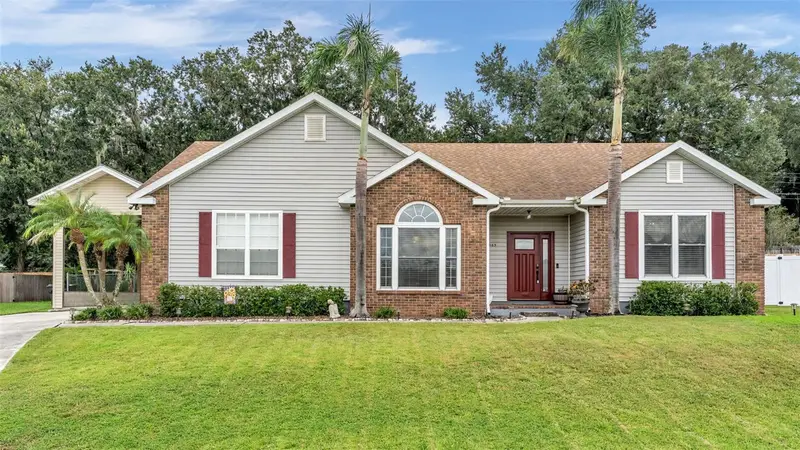 1065 Hidden Dr, FL