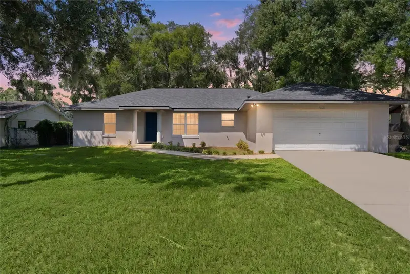36127 Pine Tree St, FL