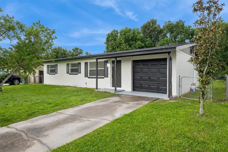 726 Cornelia Ct, FL