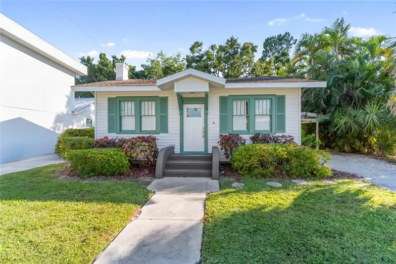 2530 Loma Linda St, FL