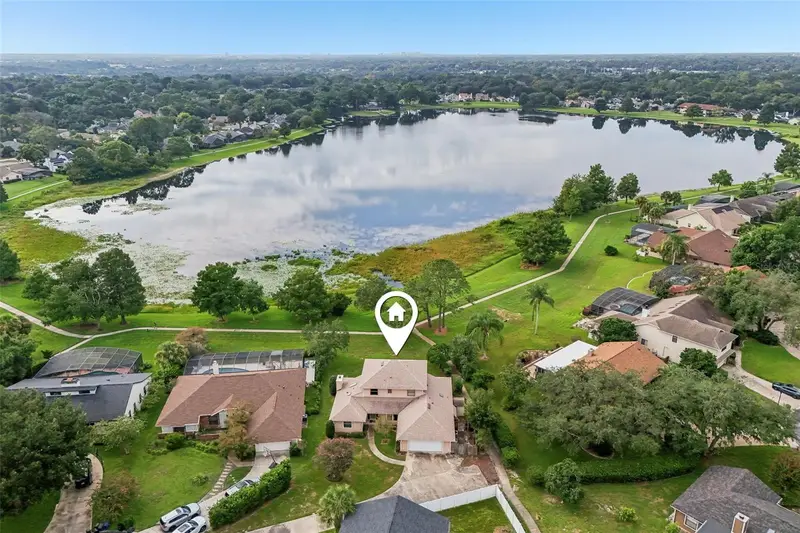 208 Chichester Cv, FL