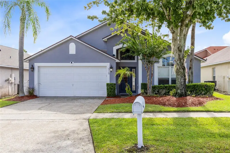 915 Lake Berkley Dr, FL