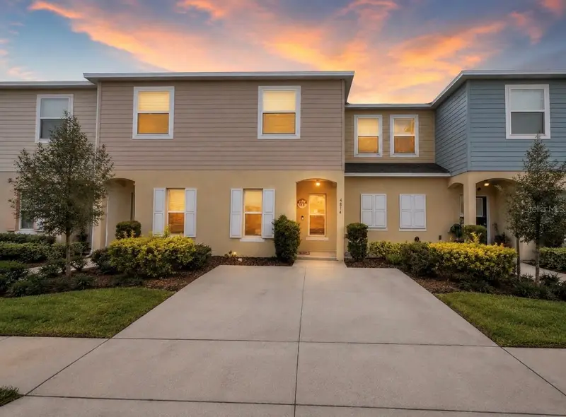 Storey Lake listing