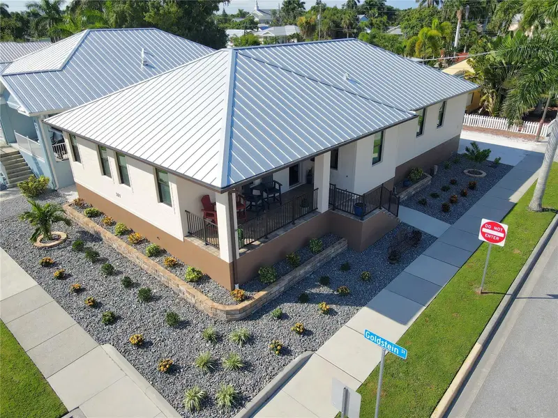 301 Goldstein St, FL