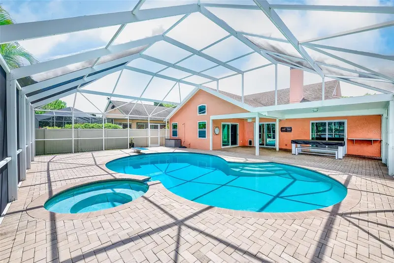 3106 Featherwood Ct, FL