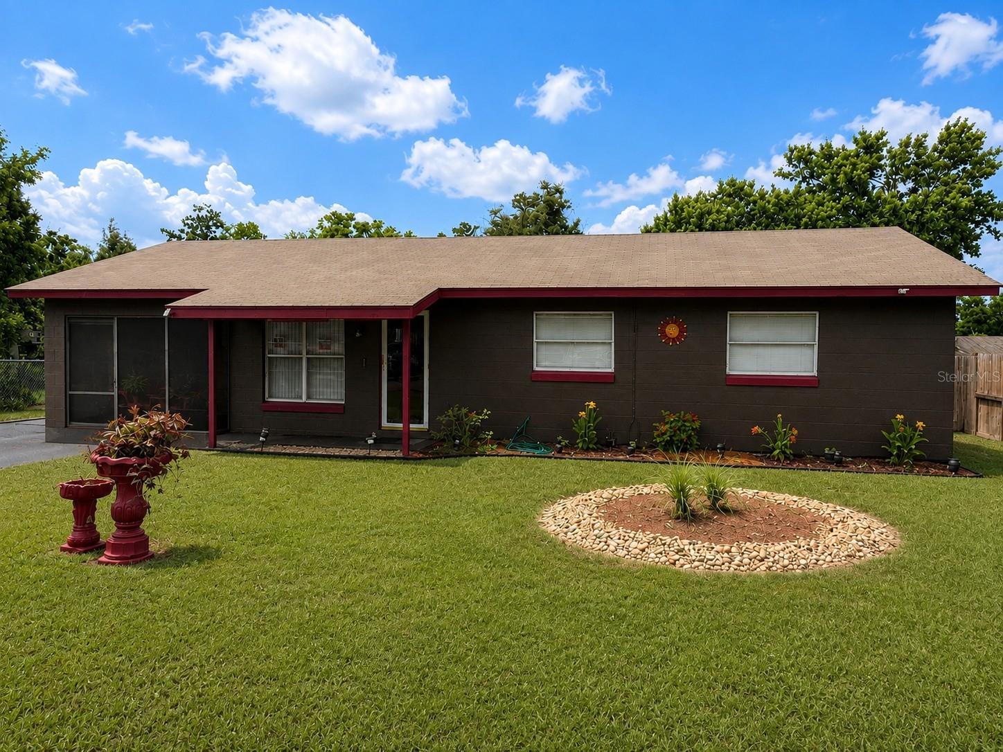 605 Laisy Dr, FL
