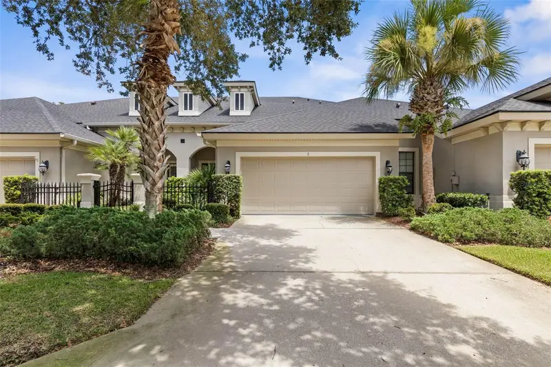 7 River Landing Dr, FL