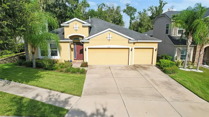 6706 Riverside Bluffs Dr, FL