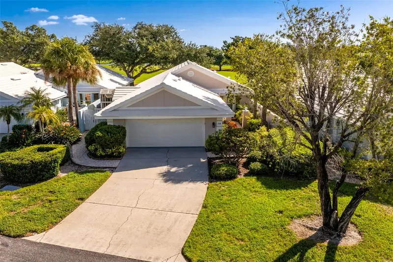 718 Brightside Crescent Dr #10, FL