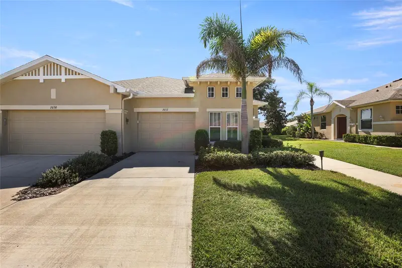 2032 Inverness Greens Dr #76, FL