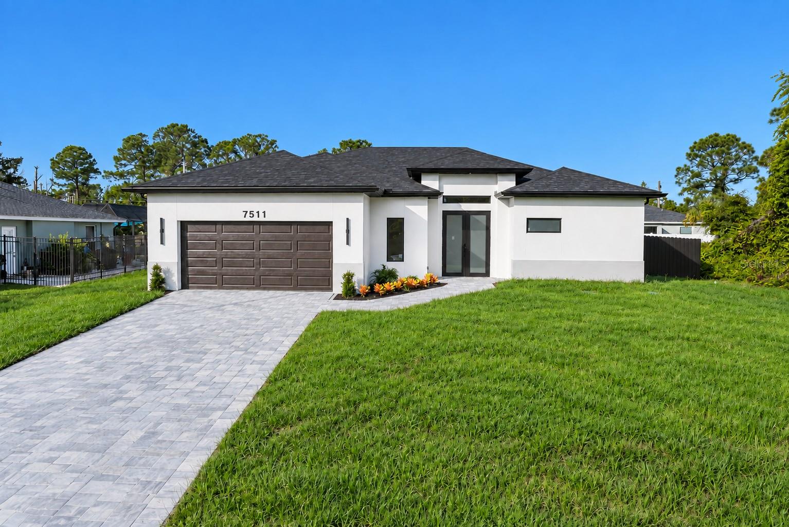 7511 Blutter Rd, FL