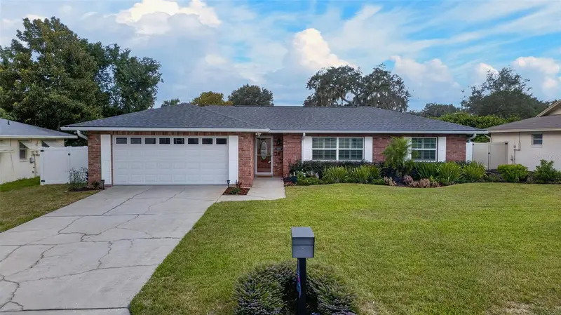 3250 Laurel Dr, FL