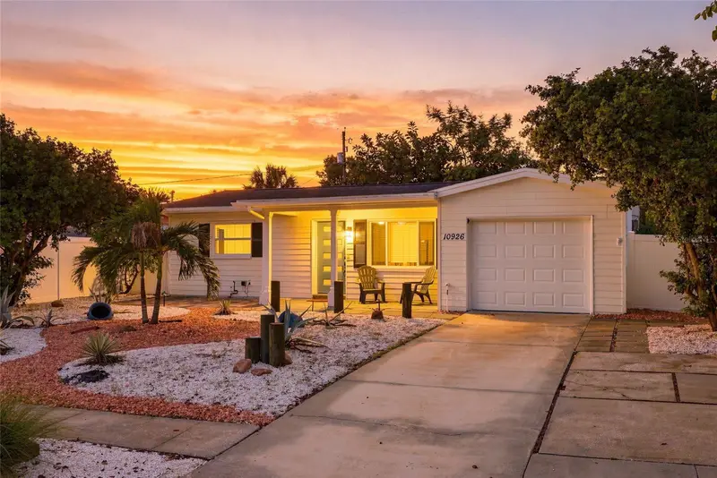 10926 Temple Ave, FL