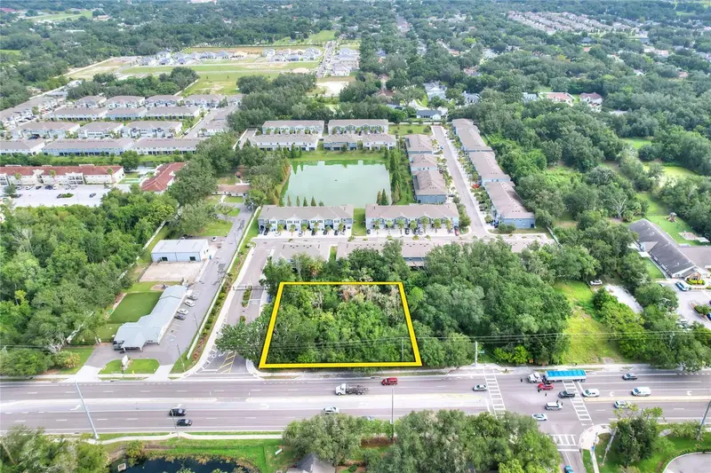 1240 Bloomingdale Ave, FL