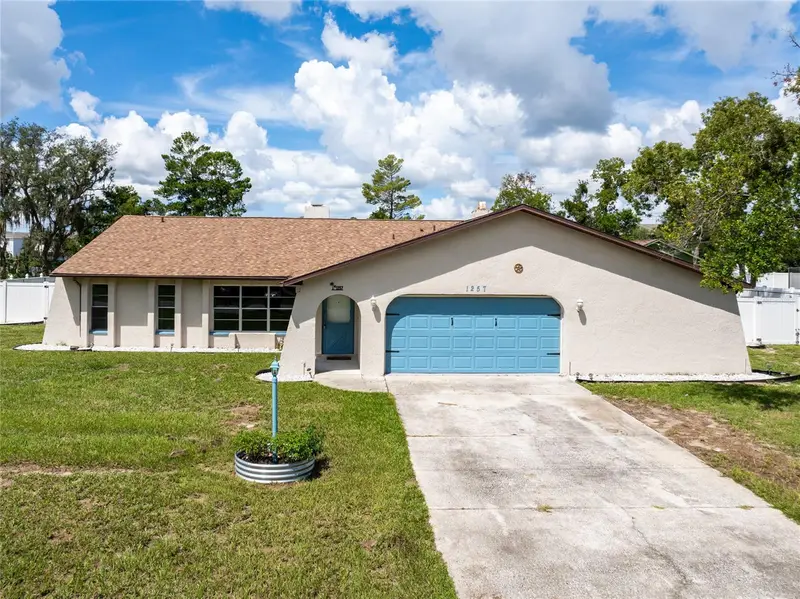 1257 Finland Dr, FL