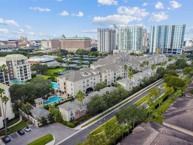501 Knights Run Ave #2211, FL