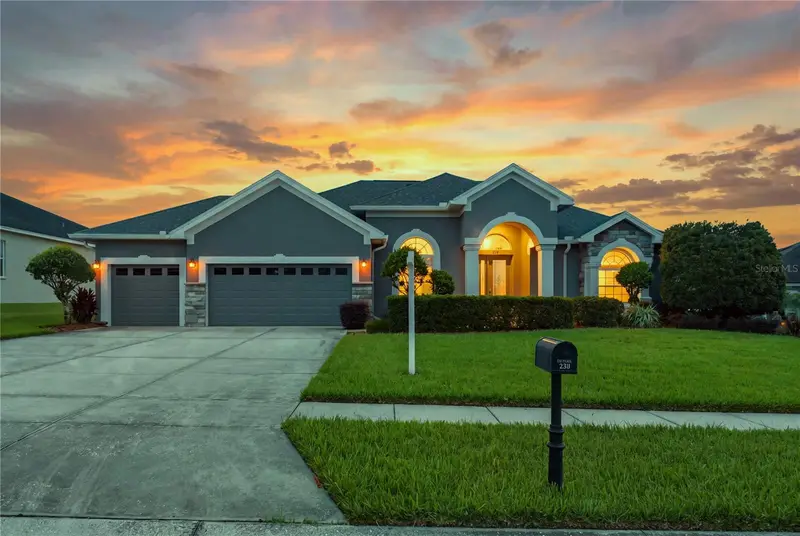230 Lake Arietta Ct, FL