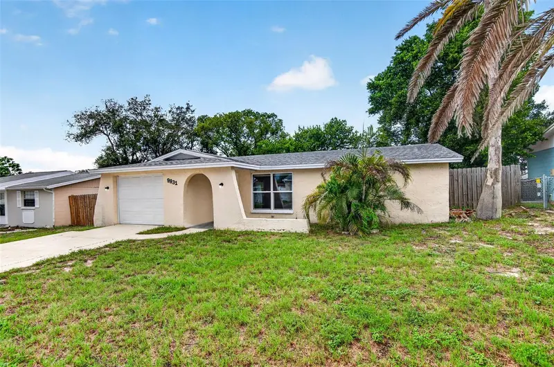9831 Rainbow Ln, FL