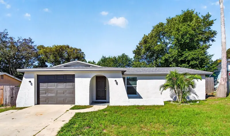 9831 Rainbow Ln, FL