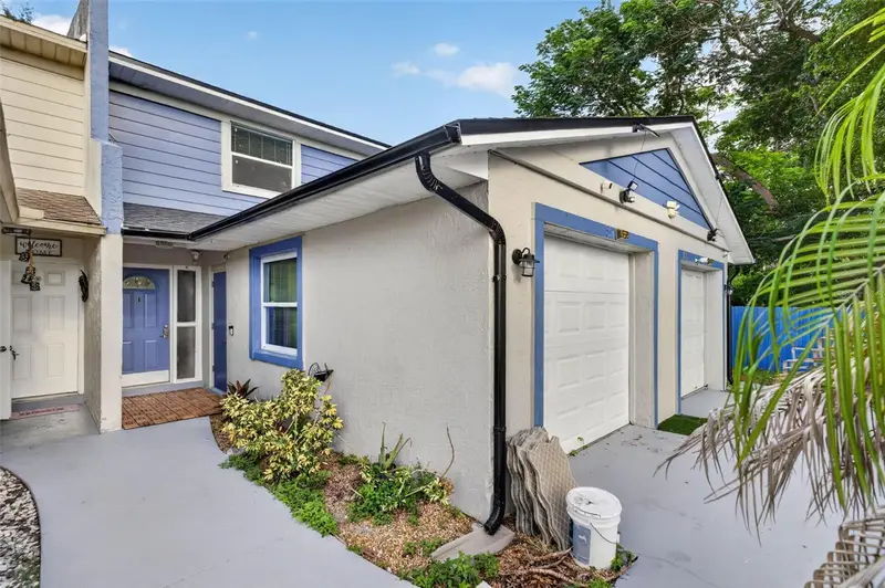 557 Verbena Ct, FL