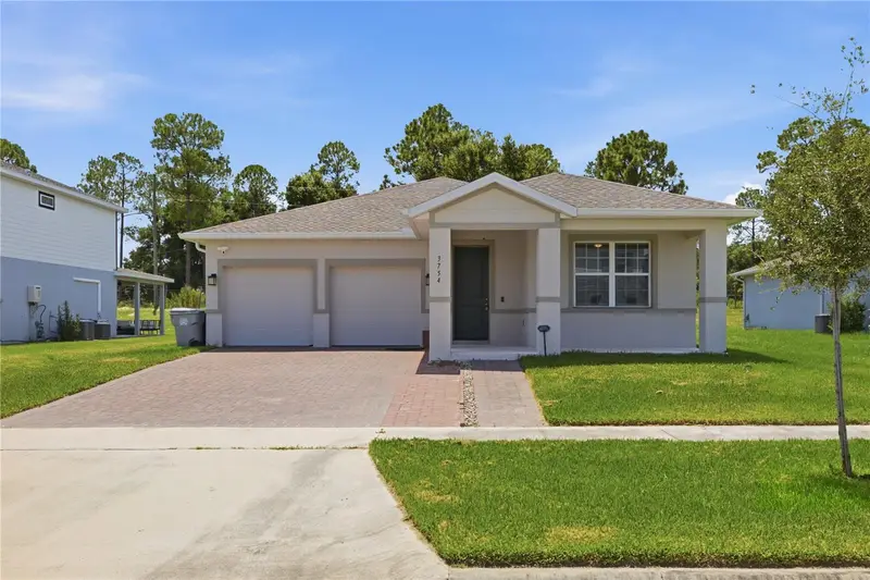 3754 Isle Royal Pl, FL