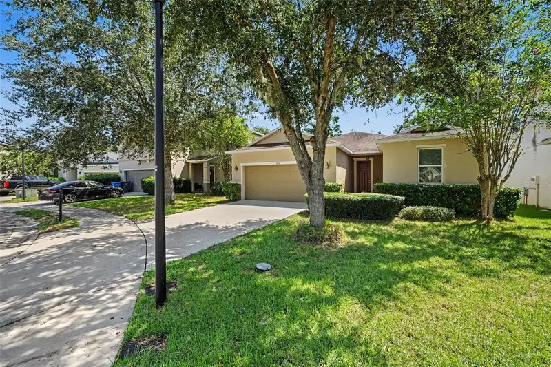 1102 Canyon Oaks Dr, FL