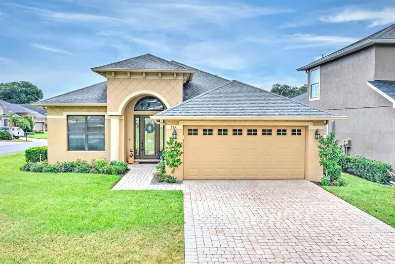 904 Christina Chase Ln, FL