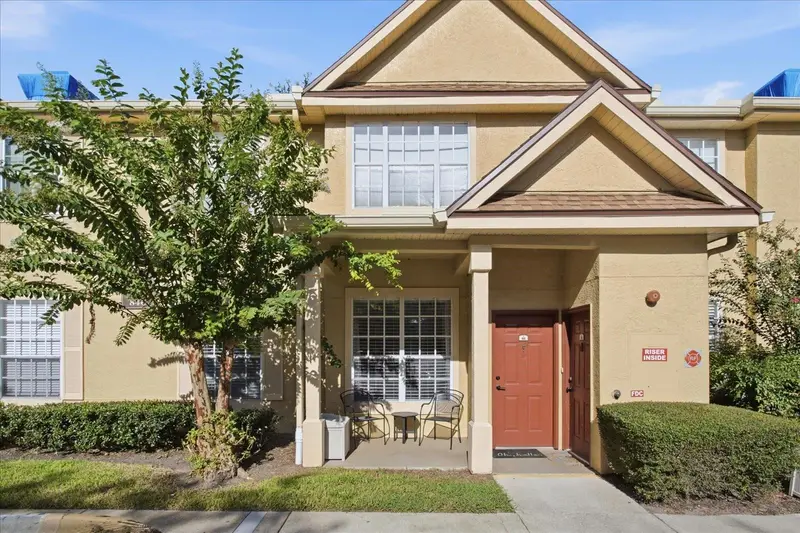 846 Grand Regency Pointe #101, FL