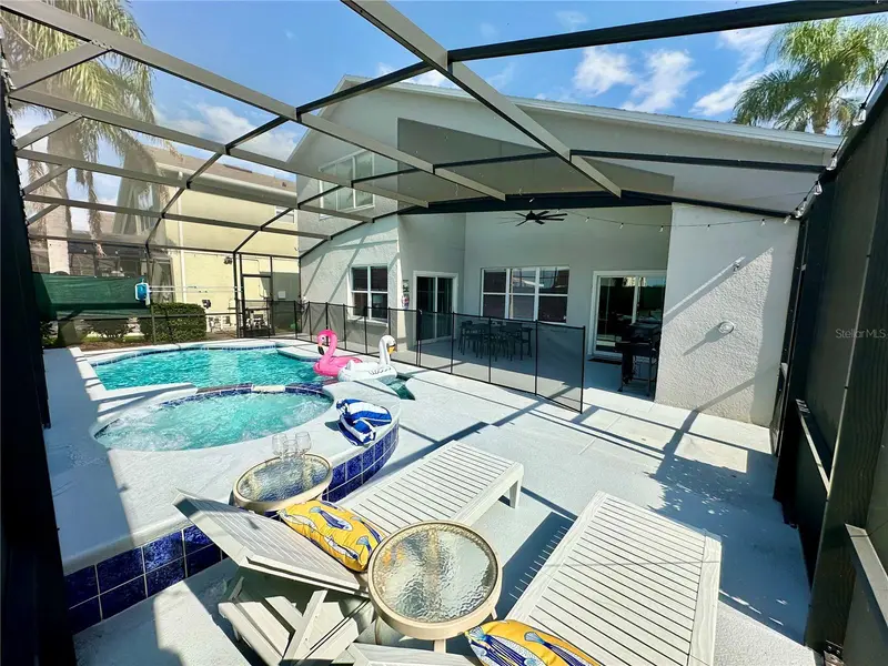 8009 Acadia Estates Ct, FL