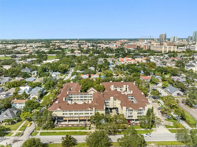1000 W Horatio St #114, FL