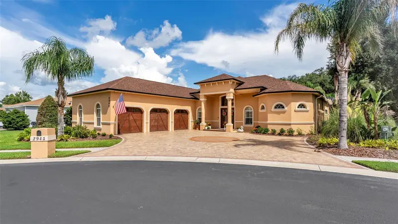 2943 Oak Tree Ln, FL