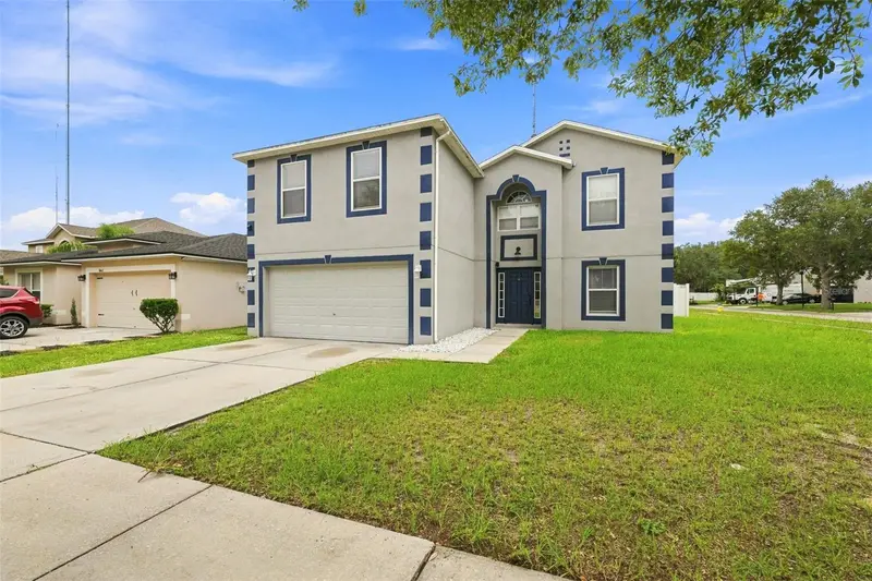 10464 Fly Fishing St, FL