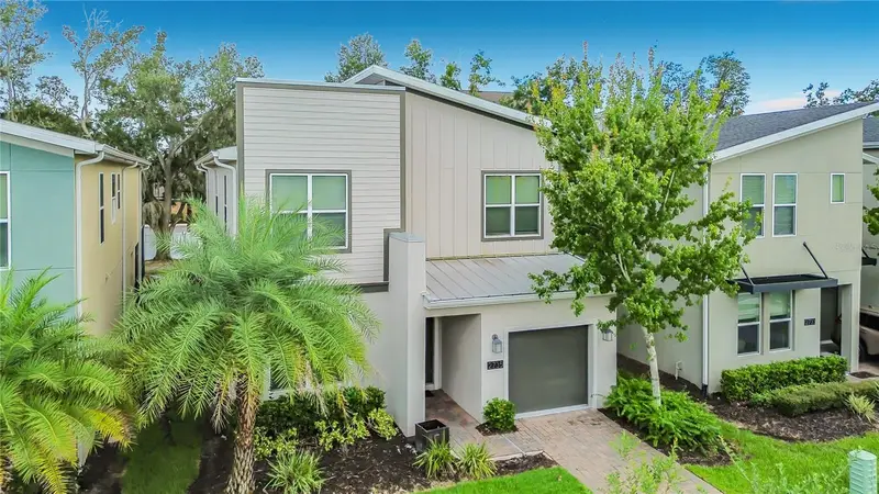 2735 Bookmark Dr, FL