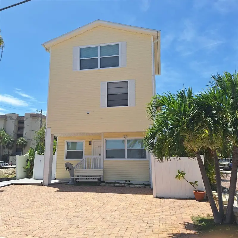 13202 Gulf Blvd, FL