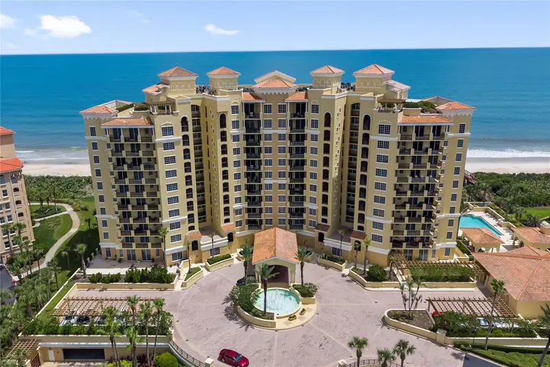 19 Avenue De La Mer #305, FL