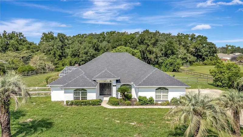 6856 Ne 61st Avenue Rd, FL