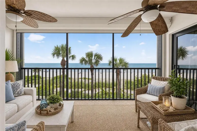 900 Gulf Blvd #303, FL
