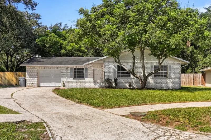 1418 Oak Valley Dr, FL