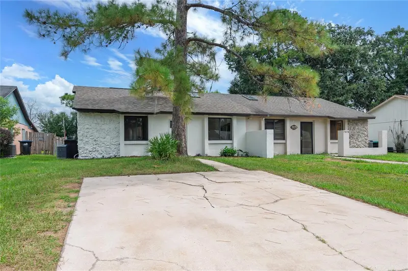 7681 Timber River Cir, FL