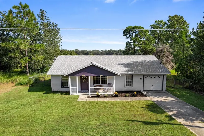 27 Pine Trace Loop, FL