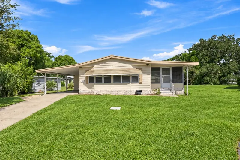 3417 Wax Myrtle Cir, FL