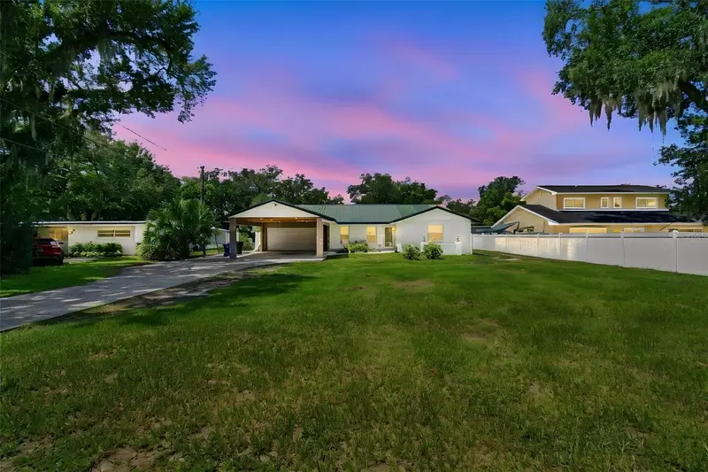 2219 New Jersey Rd, FL