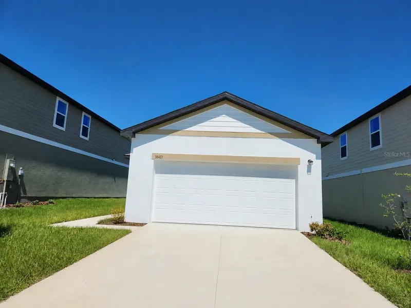 38451 Honeysuckle Dr, FL
