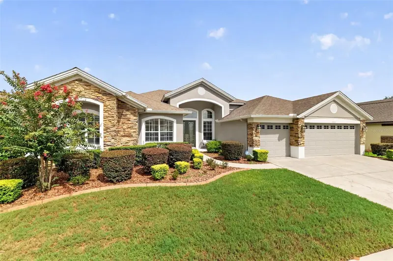 9085 Laurel Ridge Dr, FL